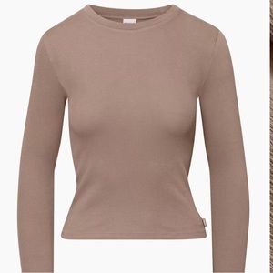 Aritzia Baby Long Sleeve Tee -